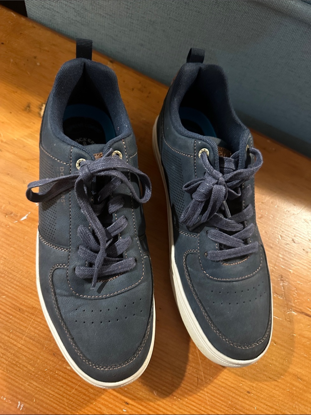 Dockers Men's Dark Blue Lace-Up Sneakers